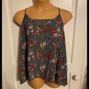 ⬇️ Price Drop ⬇️  Flower Print Spaghetti Strap Top